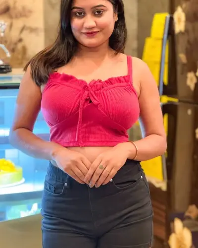 Call Girls Machhlishahr