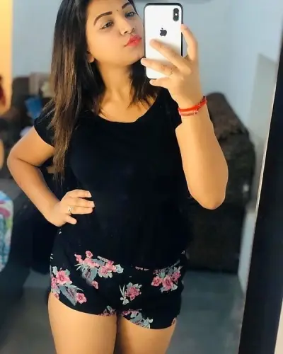 Machhlishahr Escorts