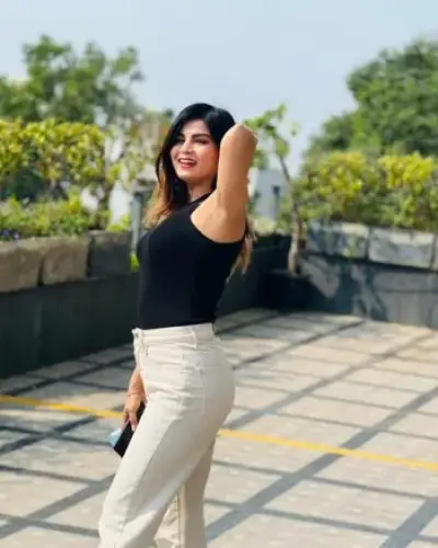 Call Girls Machhlishahr Cash On Delivery